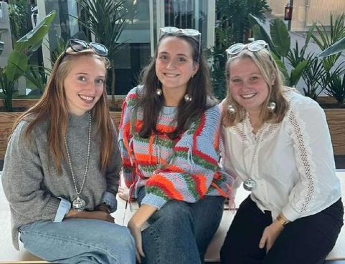 Studenten schenken opbrengst van eindwerk aan de ALS Liga