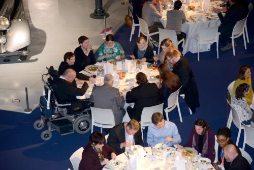 Host-dinner-symposium-109