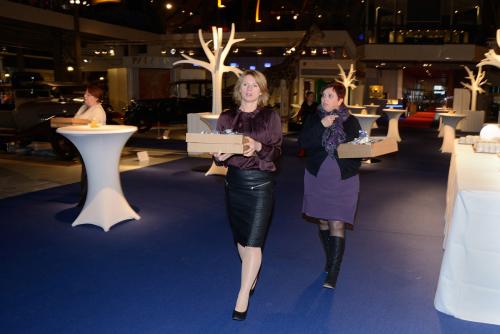 Host-dinner-symposium-114