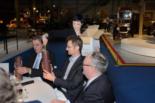 Host-dinner-symposium-118
