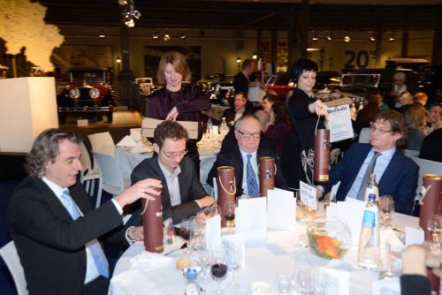 Host-dinner-symposium-121