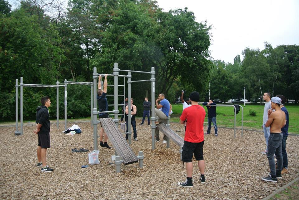 World-Pull-Up-Day-81